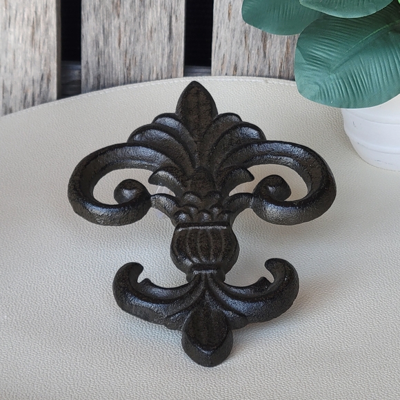 Cast Iron Black Fleur-de-Lis Wall Decor - Picture 3 of 7